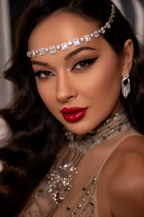 Vladuta Lupau   Diamond Girl 6 jpeg