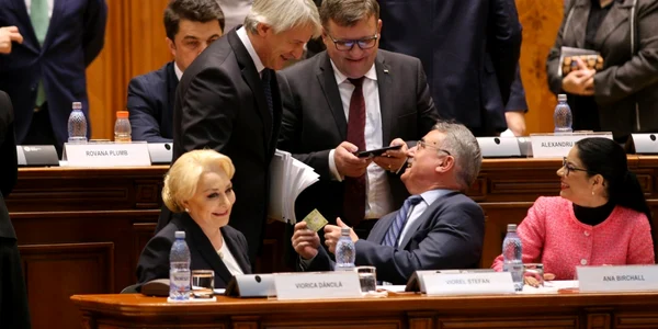 Motiunea de cenzura impotriva guvernului Dancila  Inquam Photos/George Calin