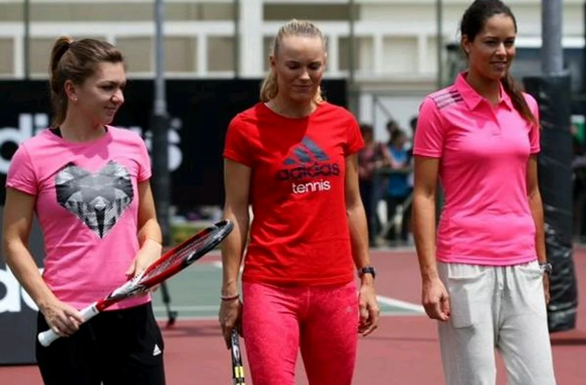 Simona Halep, alaturi de Caroline Wozniacki si Ana Ivanovic la Singapore