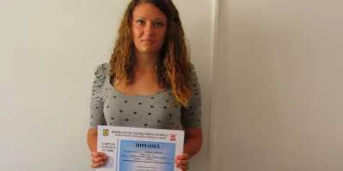 Adolescenta a participat, până în prezent, la 27 de competiţii