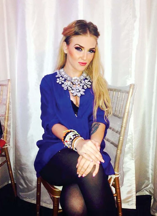 2014 Acum arată ca o bombă- sexy