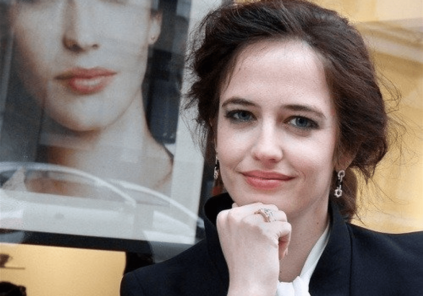 Actriţa Eva Green, în centrul unui proces, după anularea unui film. Pe cine a numit „cretin" 