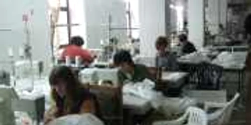 Cele mai multe posturi vacante sunt în industria confecţiilor