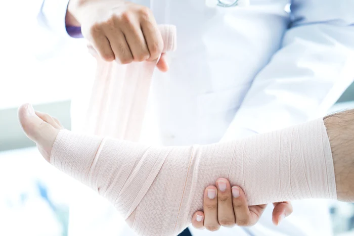 Un bărbat din Detroit, Michigan, a ajuns la spital după ce s-a împușcat singur în piciorfoto: Shutterstock