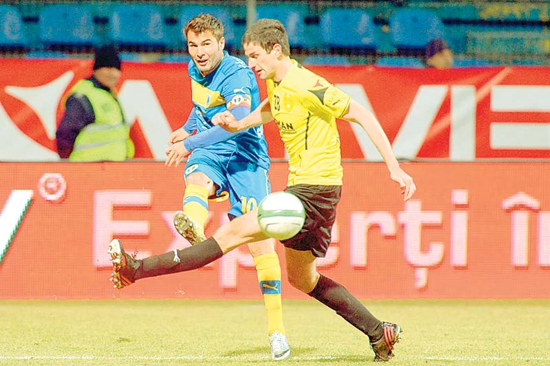 
    Adrian Mutu  