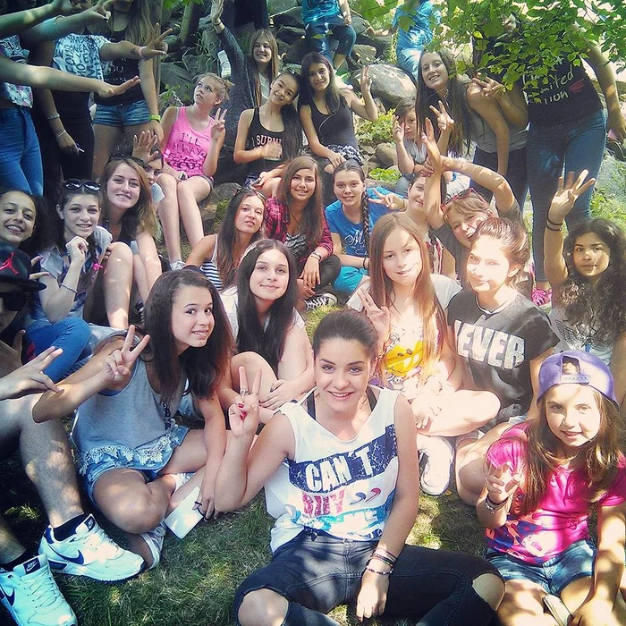 Oana Tache este profesoară pentru copiii din tabăra de muzică a lui Marius Moga, „DeMoga Summer Camp”foto: arhiva personală