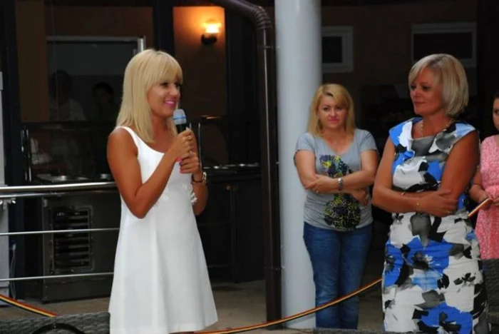 Lia Stanca (foto dreapta) a fost parteneră de afaceri cu Elena Udrea FOTO facebook.com/elena udrea