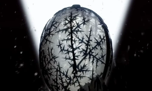 Oul de Iarnă al Romanovilor, creat de Fabergé (© captură video Youtube / Christie's)