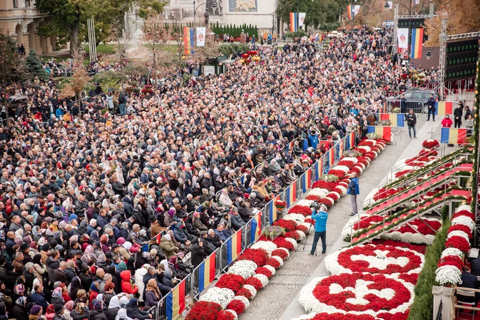 Slujba de Liturghie, Iași, 14 octombrie FOTO Andrei Luca