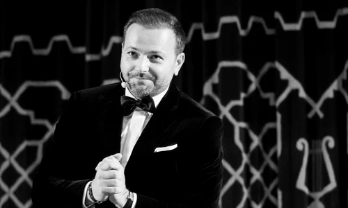 Mihai Morar, Facebook jpg