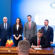 Vladimir Bolea Radu Miruţa contract Safe  facebook jpg