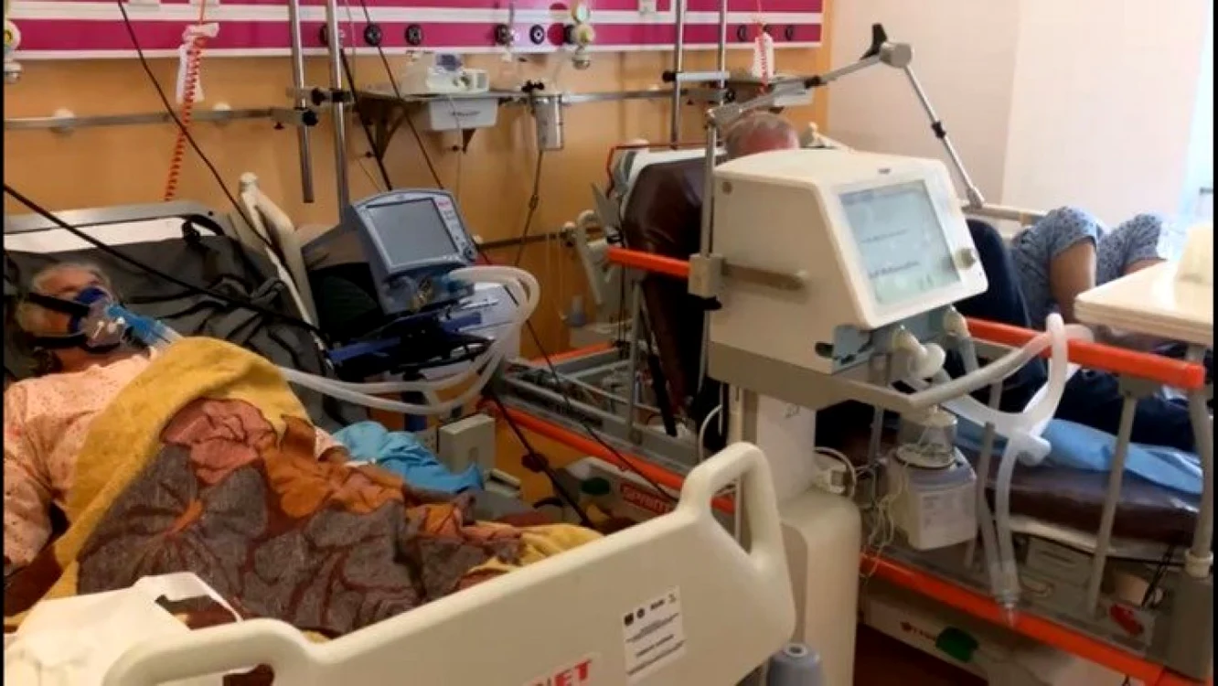 „Mulţi pacienţi nu au beneficiat de recuperare nici după valul 3”, a spus medicul.