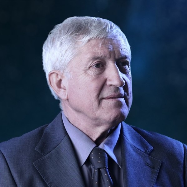 Funeralii cu onoruri militare pentru Mircea Diaconu. Actorul va fi înmormântat la cimitirul Săftica