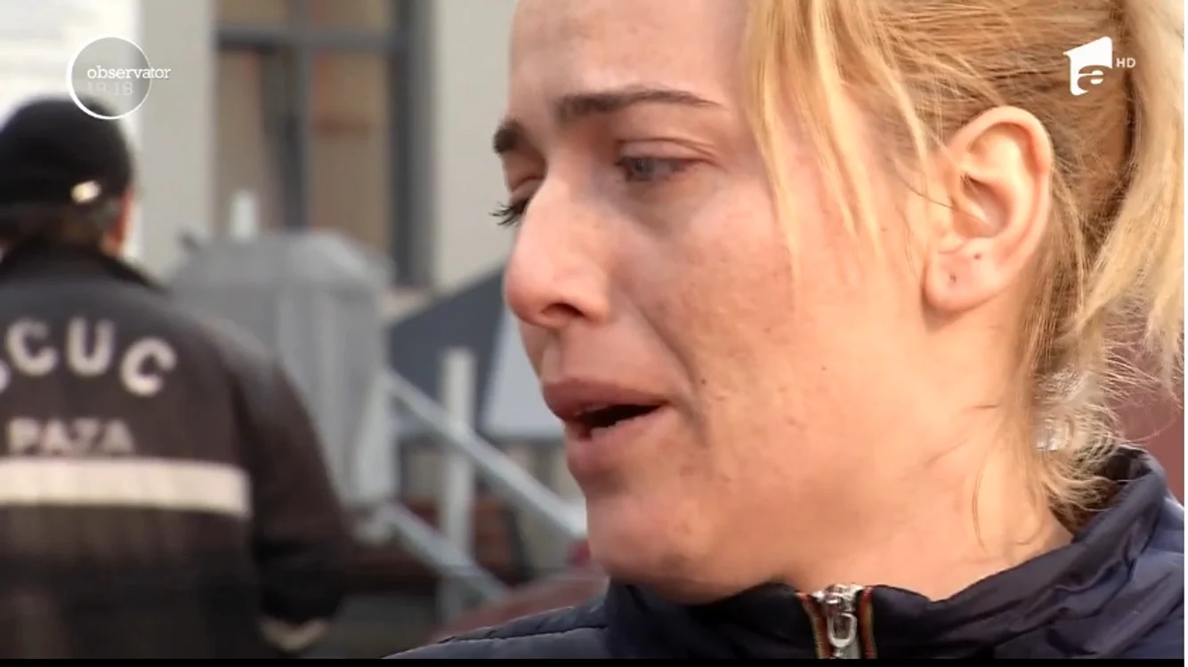 
    Mama lui Cristian spune că nu a făst lăsataă să stea în permanenţă cu băieţelul ei la ATIfoto: captura Observator  
