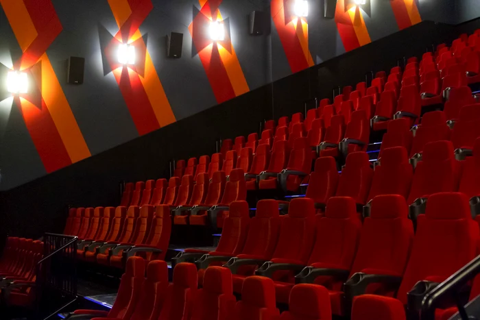 Chiar dacă mall-urile se vor redeschide după 15 iuniei, cinematografele vor rămâne închisefoto: Inquam Photos