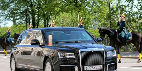 Limuzina prezidenţială a lui Putin FOTO Wikipedia