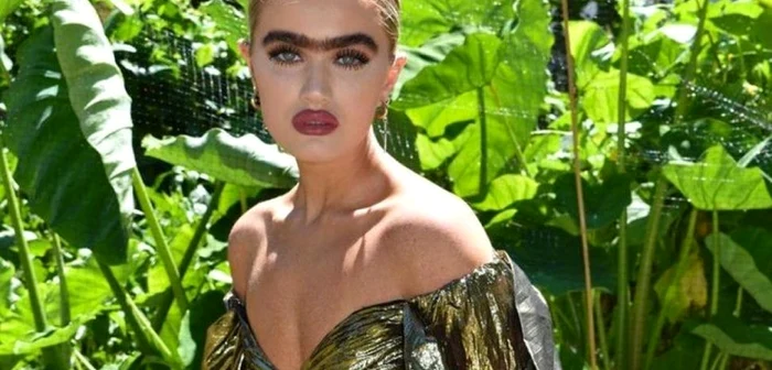 Sophia are peste 400.000 de urmăritori pe contul său de Instagram