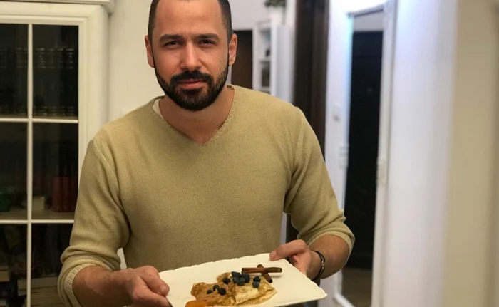 Prezentatorul tv Alexandru Constantin are mai multă grijă la alimentaţie de când «a schimbat prefixul»