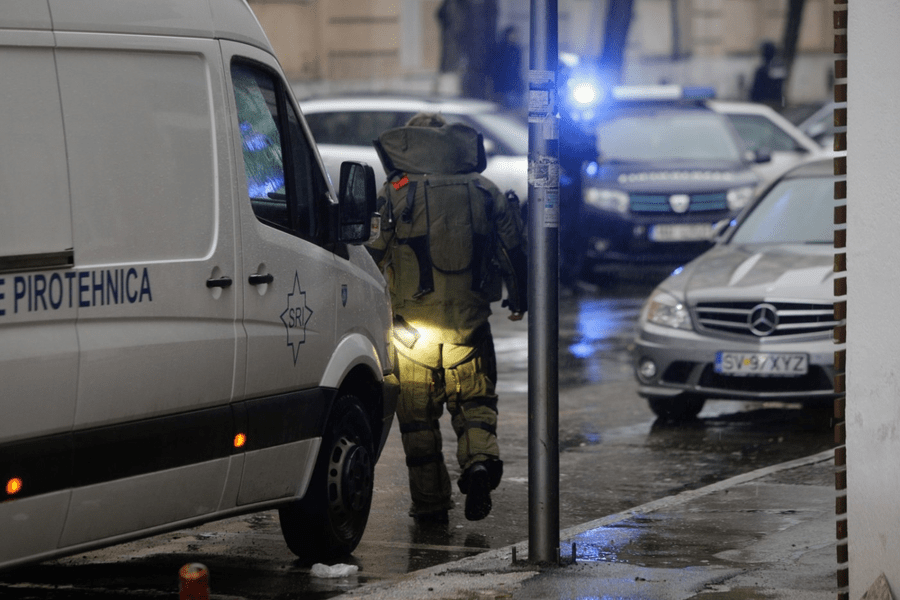 O nouă alertă cu bombă la un liceu din Timișoara. Peste 100 de persoane au fost evacuate