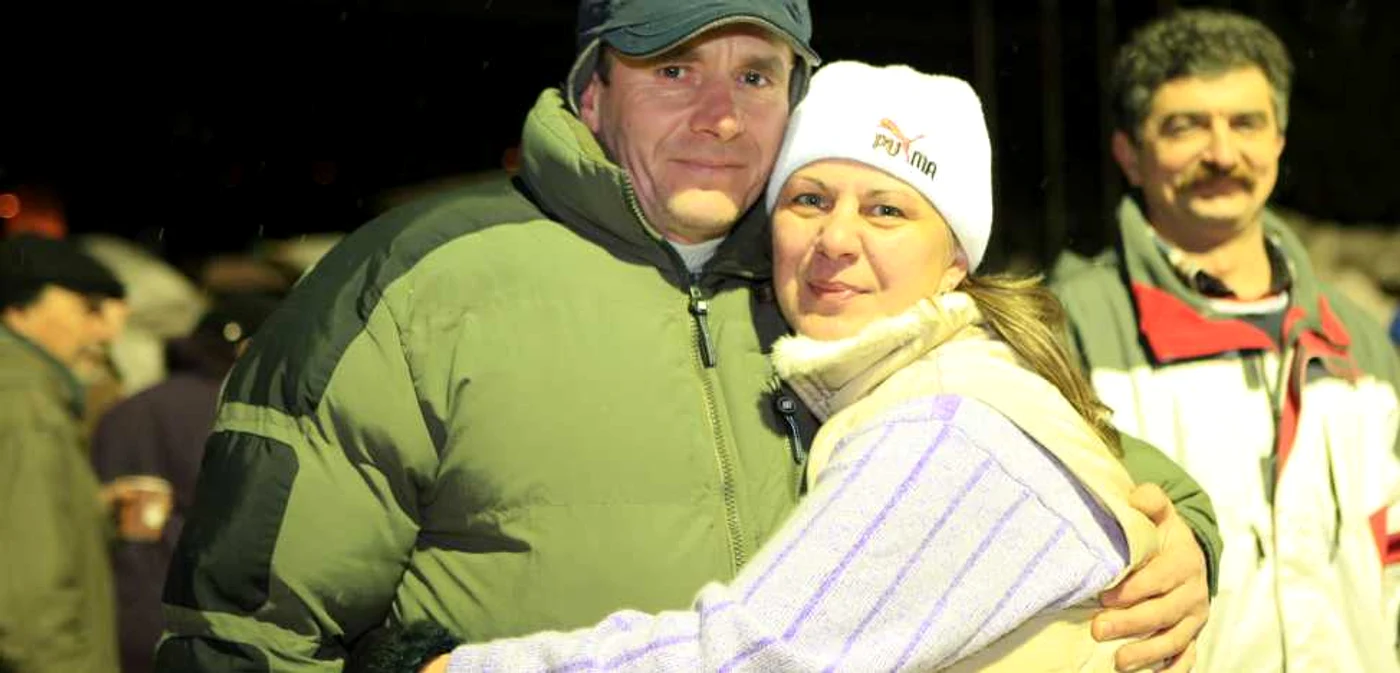 Ioan şi Irma şi-au sărbătorit a 23 aniversare a căsniciei la patinoar  Foto: Bogdan Crăciun