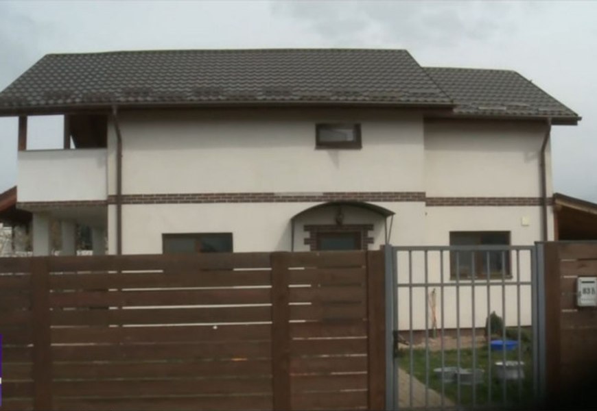 Situația de coșmar în care a ajuns proprietarul unei case după ce a închiriat-o. Oamenii nu plătesc chiria, dar nici nu-i poate da afară