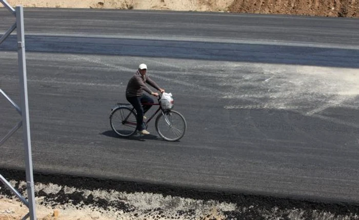 
    Autostrada Bucureşti-Ploieşti va fi inaugurată de biciclişti  