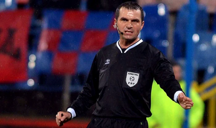 Arbitrul George Rădulescu. FOTO fcpetrolul.ro