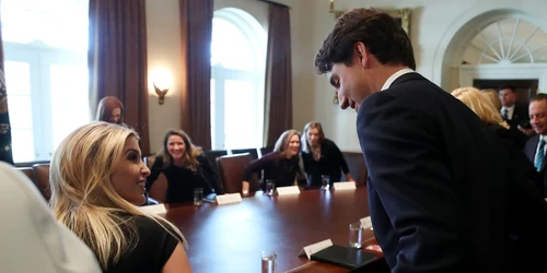 Ivanka Trump cu ochii doar la primul ministru canadian Justin Trudeau - 13 feb 2017 / FOTO Guliver / GettyImages