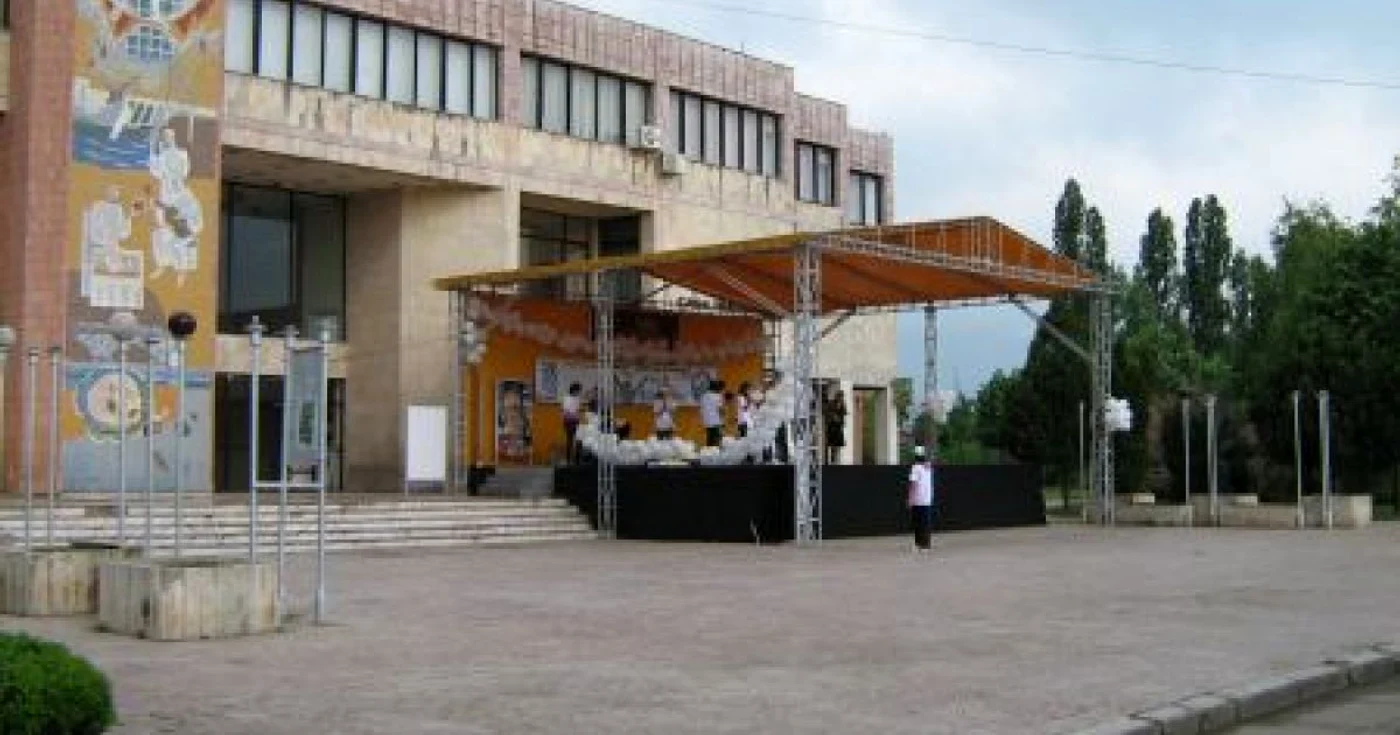 Spectacolul va avea loc la Casa Tineretului din Turnu Severin