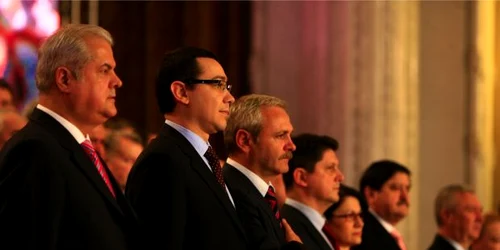 Ponta, alături de colegi de BPN: Năstase, Dragnea, Corlăţean, Andronescu, Niţă