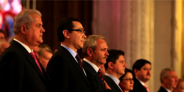 Ponta, alături de colegi de BPN: Năstase, Dragnea, Corlăţean, Andronescu, Niţă