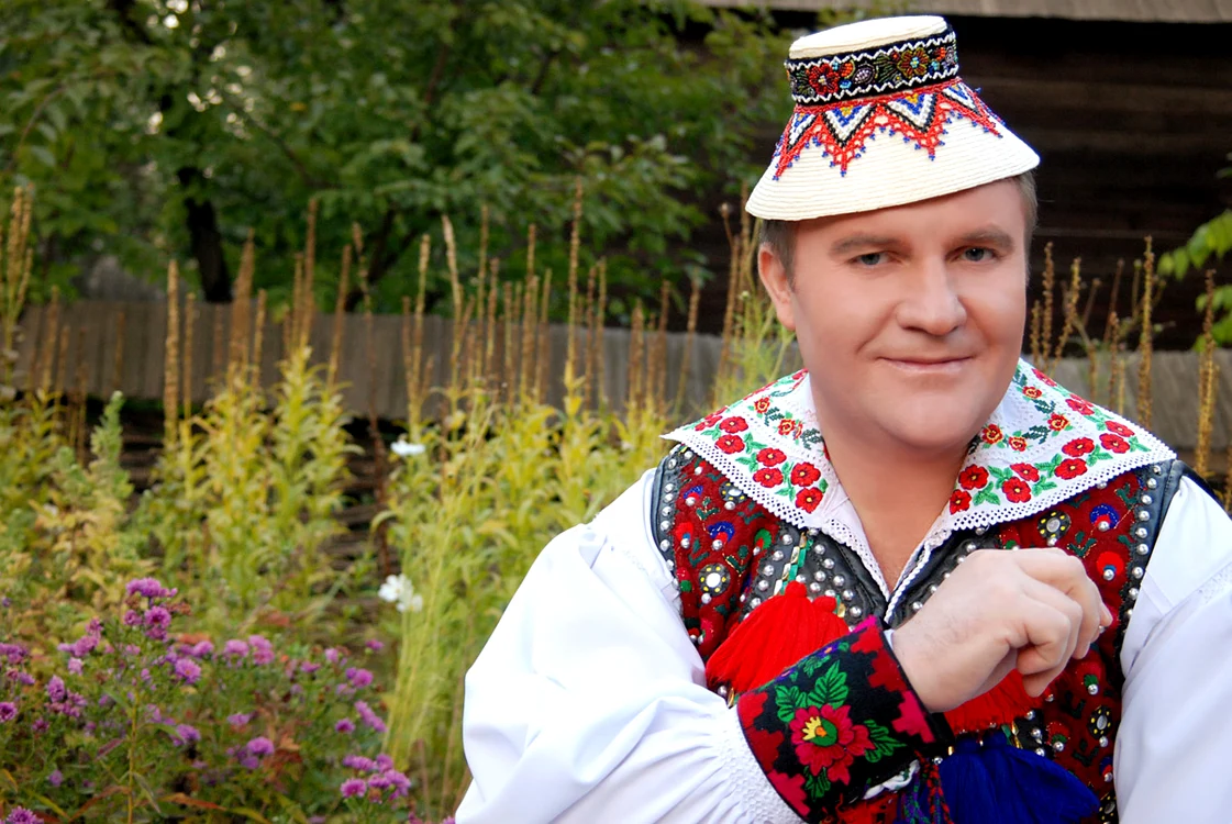 
    Ionuţ Sidău reprezintă zona Maramureşuluifoto: arhivă personală  