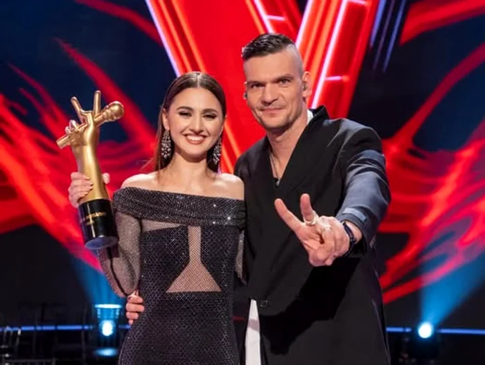Aura Șova, în finala de la Vocea României FOTO: Vocea României