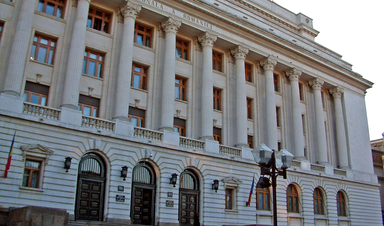Primul efect al reducerii dobânzii de referință BNR: ROBOR la trei și șase luni au scăzut cu peste 0,60 puncte procentuale