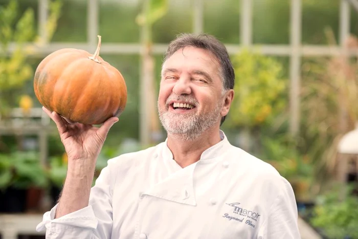 
    Cheful francez promite să-şi dezvăluie toate trucurile @profimediaclickpentrufemei.ro  