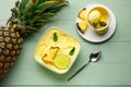 Inghetata de ananas  Sursa foto shutterstock 2048103830 jpg