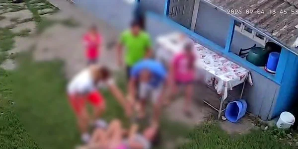 fata de 14 ani batuta jpg