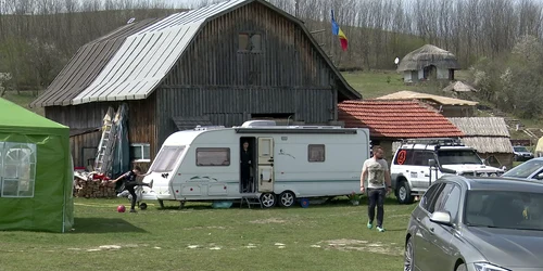 camping vulcani png