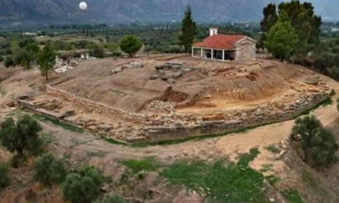 O nouă descoperire arheologică în Grecia jpeg