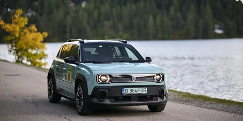 Renault 4 E Tech Eurocharge 2 jpg