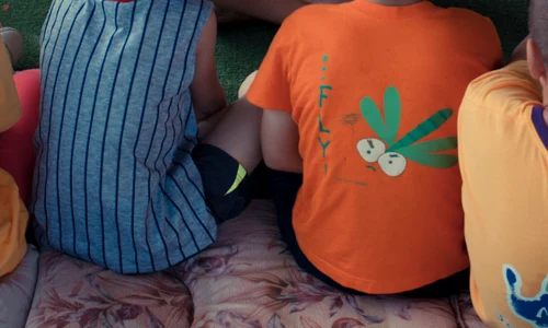 Ghid despre voluntariat pentru adolescenţi jpeg