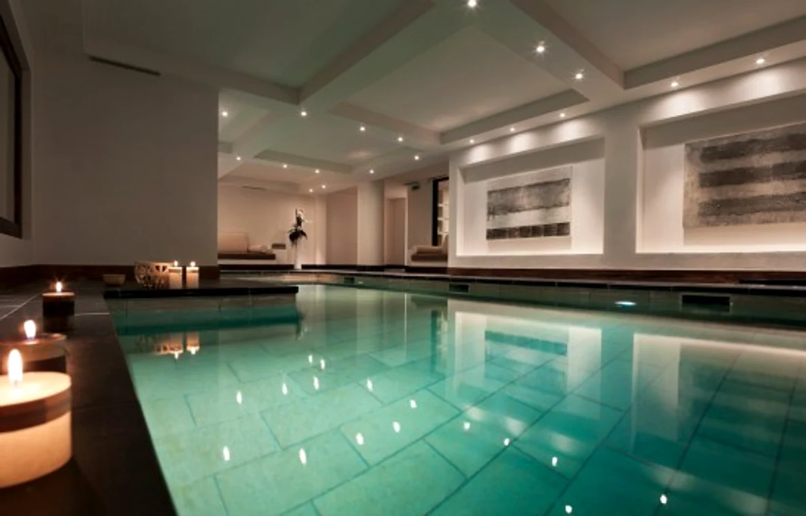 
    Hotelierii se plâng de faptul că nu pot deschide zona de SPA pentru turiști  