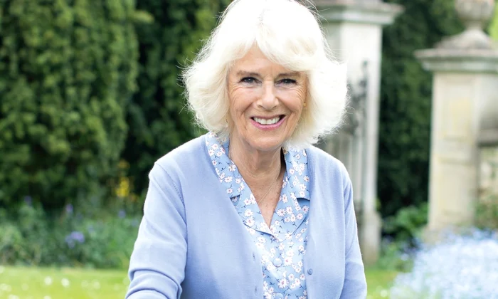 Camilla fotografiată de Kate PNG