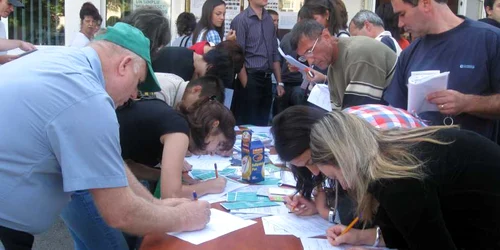 Târgovişte: 1.900 de lei, salariul maxim de la Bursa de joburi
