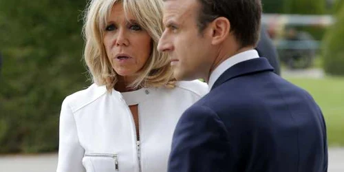 Emmanuel Macron si Brigitte FOTO AFP