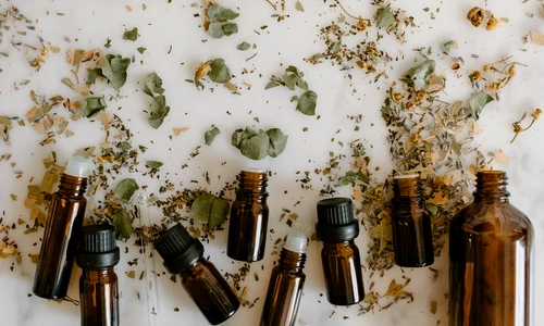 concept parfumuri de nisa 6694187 jpg