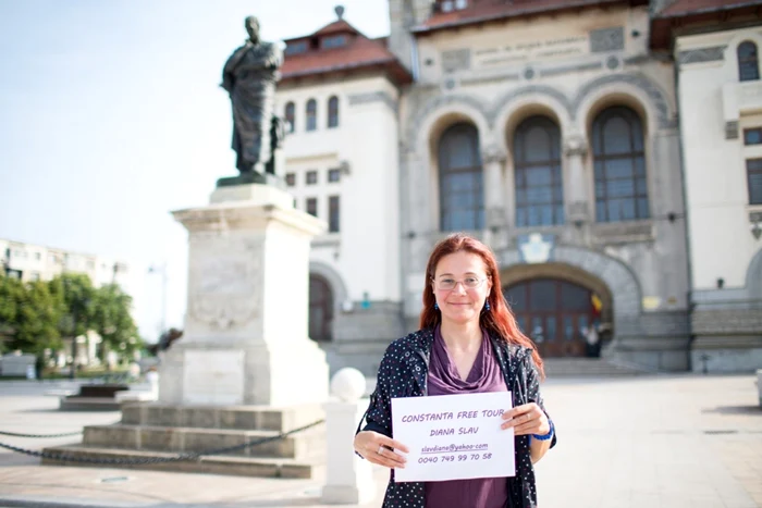 Diana Slav este ghid voluntar al Constanţei şi singura bloggeriţă de travel de la malul mării Foto Gabriel Botezatu