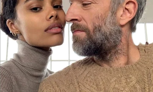 Vincent Cassel și Tina Kunakey au devenit părinții unei fetițe  jpeg