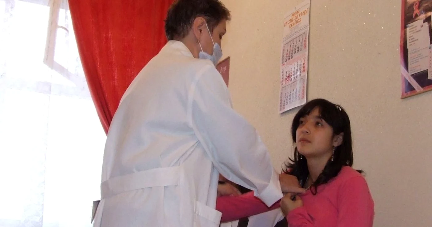 Copiii au prioritate la vaccinarea antigripală în cabinetele medicilor de familie