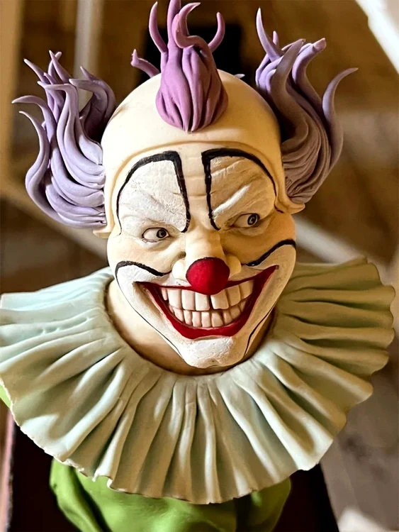 Figurinele, realizate cu talent şi migală. Foto: Arhivă personală